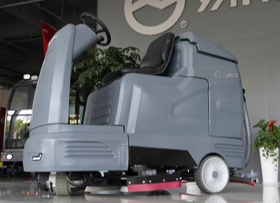 駕駛式洗地機(jī) 駕駛式洗地機(jī)