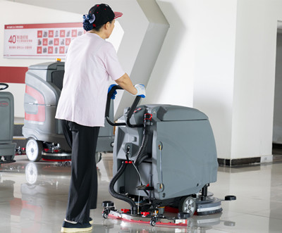 手推式洗地機(jī) 手推式洗地機(jī)